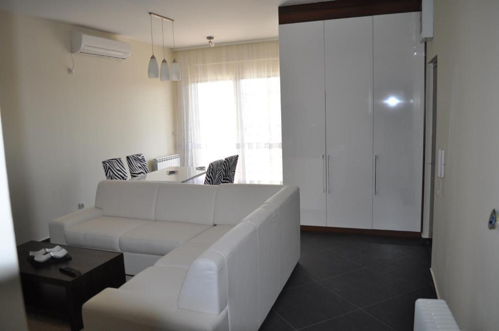 Apartments Soleado Pančevo Zewnętrze zdjęcie